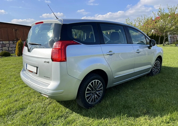 Peugeot 5008 cena 18900 przebieg: 233000, rok produkcji 2010 z Dobrodzień małe 172